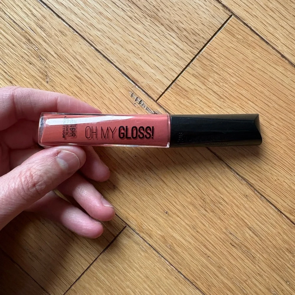 Rimmel London Oh My Gloss! Lip Gloss - Coral Pink